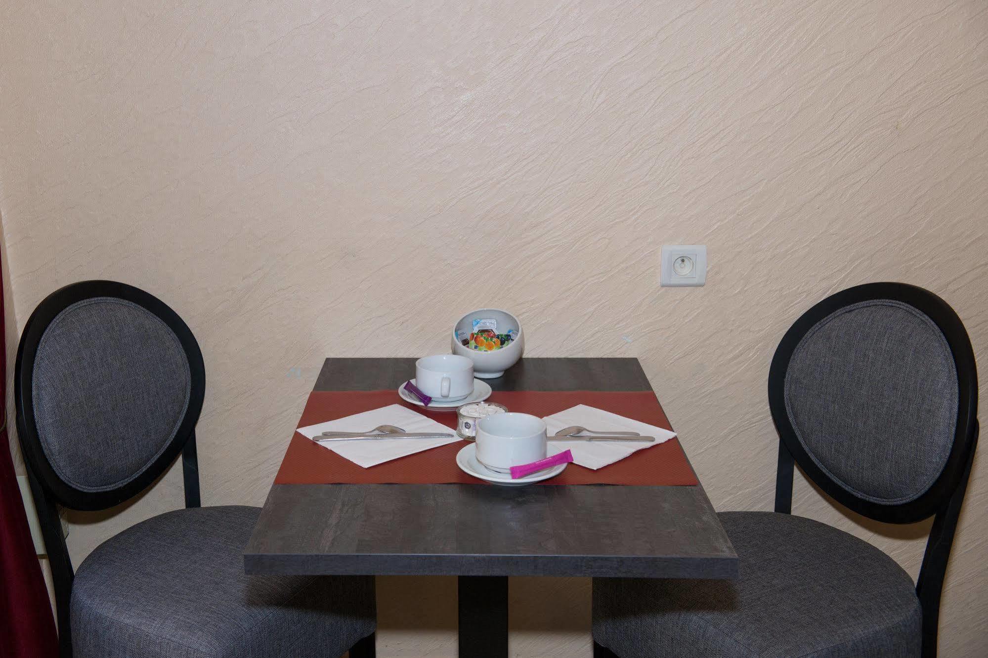 נאנסי Hotel Le Stanislas מראה חיצוני תמונה